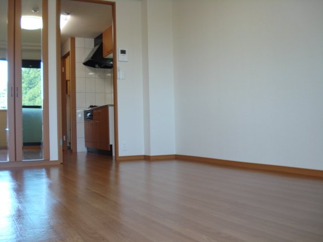 アヴニール 洋室