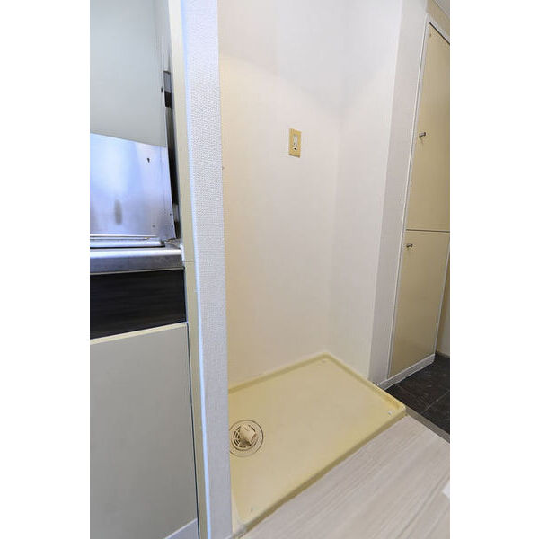 メゾン・ド・オルネ0105号室 洗濯機置場