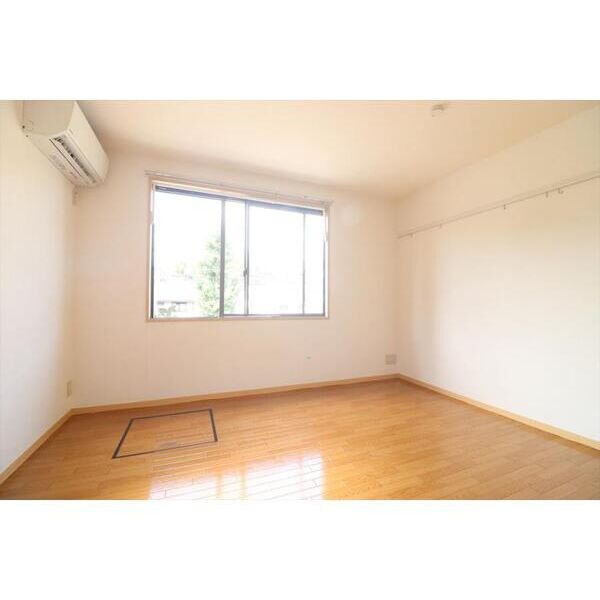 シンフォニー リビング