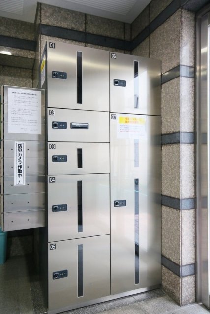 アクティブミレニアム江戸川橋3階 宅配BOX