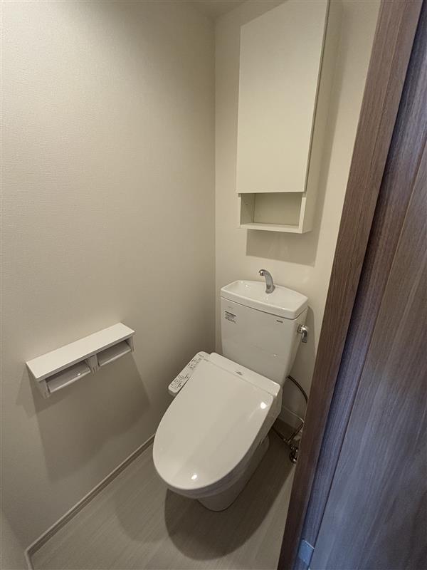 リブリ・セリジエ2階 トイレ