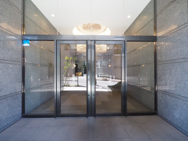 ルーブル板橋区役所前 エントランス