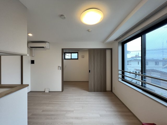 GRAN PASEO 鷺ノ宮405号室 リビング