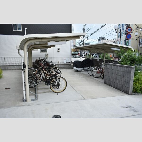リブラ 駐輪場