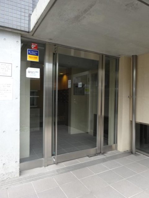 ブライズ中野中央 エントランス