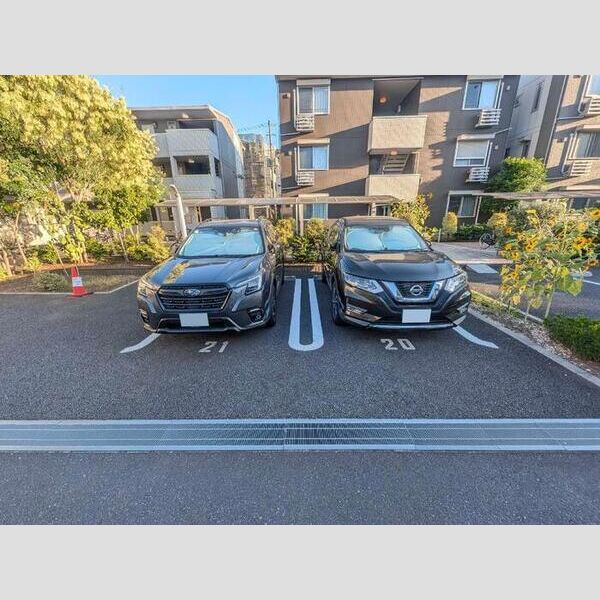 アルページュ大森　J棟 駐車場