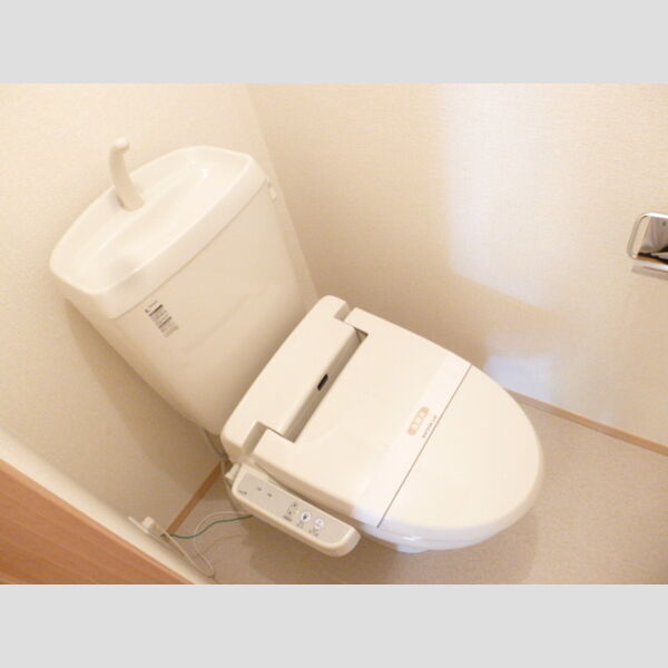 ウェルストン102号室 トイレ