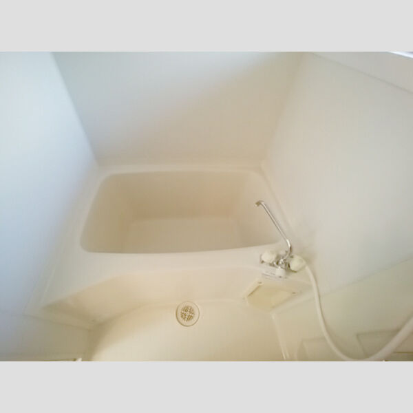 ルミエール末広201号室 同建物別部屋の参考画像