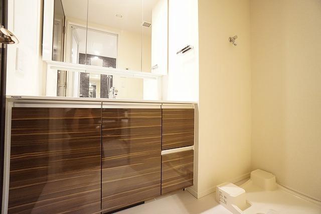 ディームス渋谷本町9階 同建物別部屋の参考画像