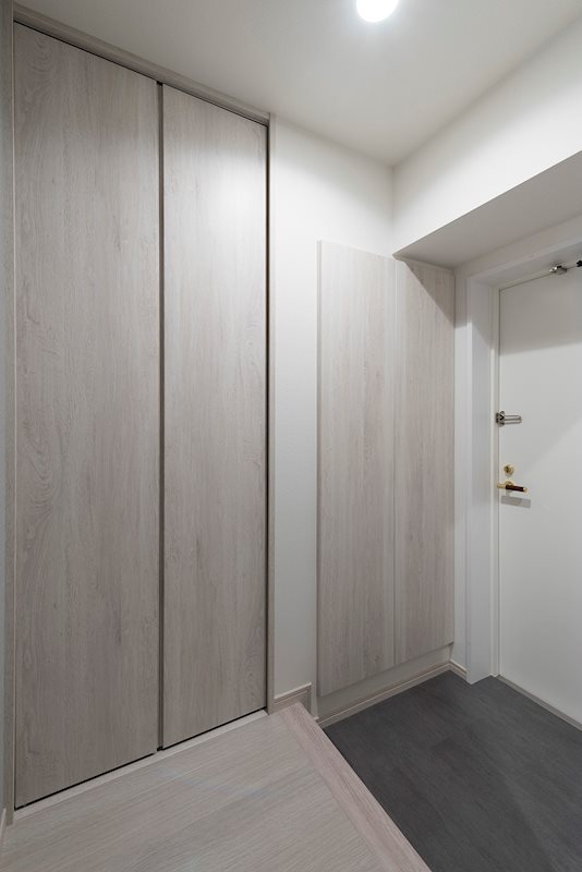 レジディア目白4階 玄関