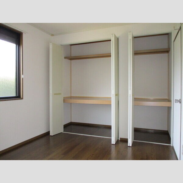 エーデルハイム　DEFF105号室 F105(洋室)