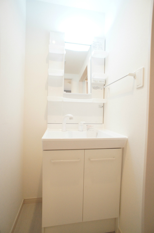 リブリ・テラ1階 洗面