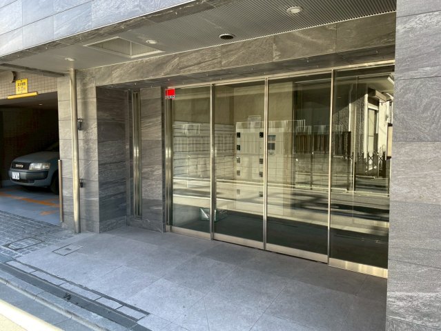 MAXIV西日暮里アレク?リアコート エントランス