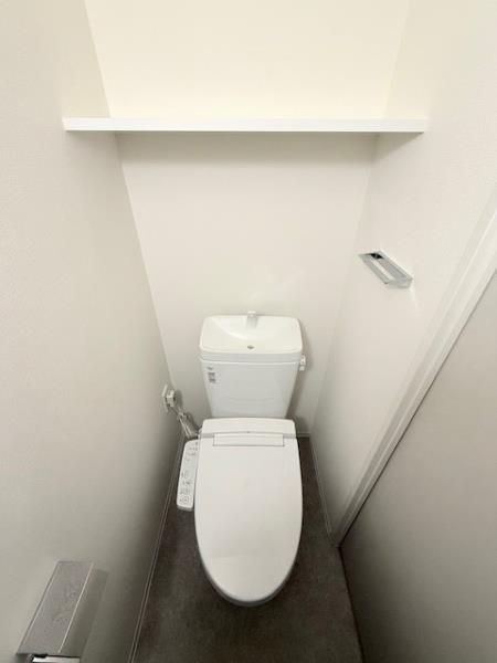 エレミ本蓮沼10階 トイレ