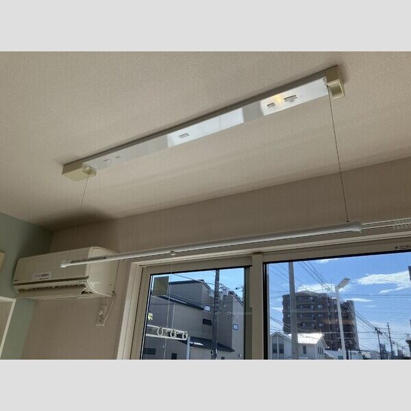 フェリーチェ101号室 室内物干し