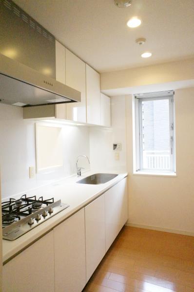 Ｂｒｉｌｌｉａ　ｉｓｔ　三軒茶屋　ブラッサムテラス3階 キッチン