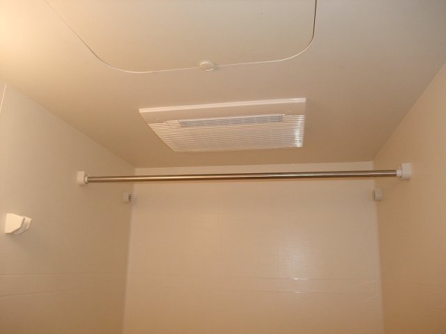 ゆうゆうハイム103号室 浴室乾燥機