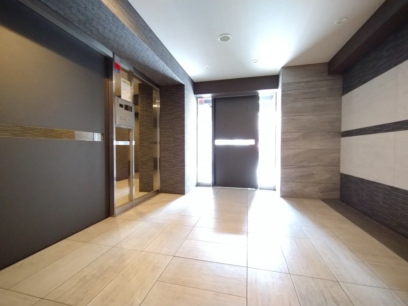 ディアレイシャス池袋6階 エントランス