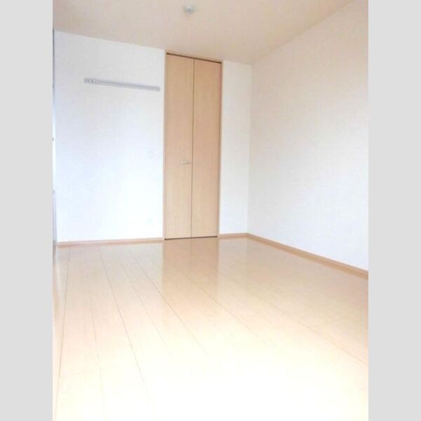 ヴァンフレイス早稲田303号室 洋室