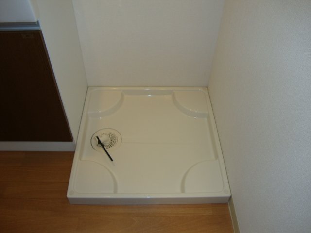 葉山レジデンスⅡ201号室 室内洗濯機置場