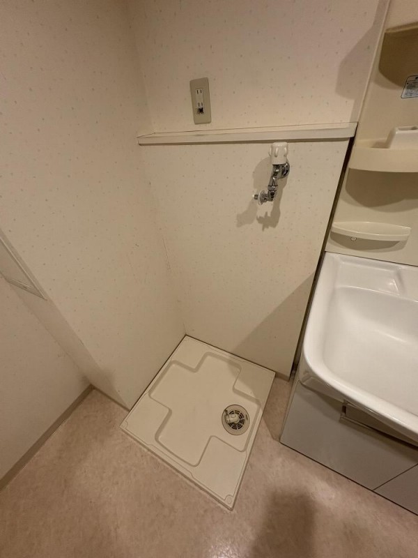 アウラ１０(E-058)3階 その他