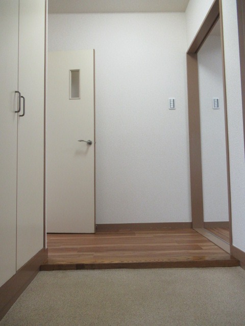 アビタヌーボ 玄関