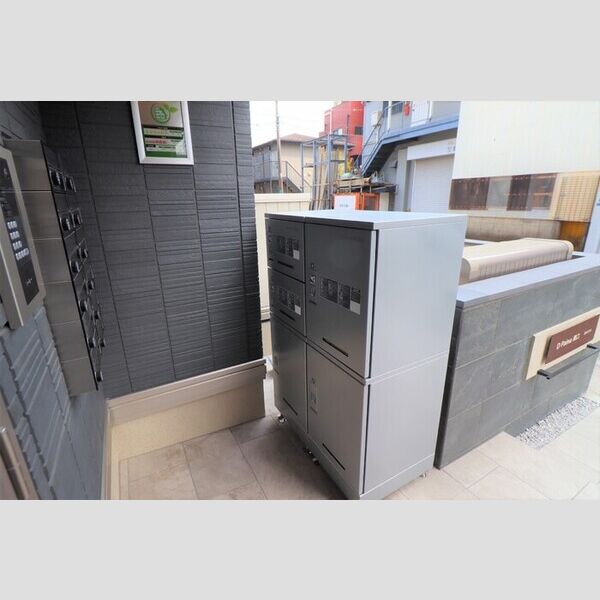 D Paina 溝口103号室 宅配ボックス