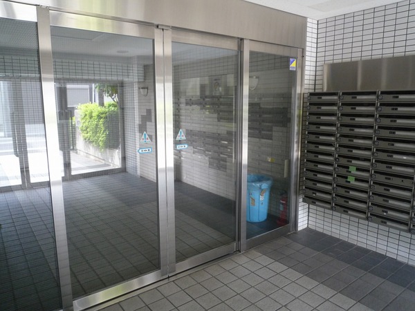 シーガル鶴見109号室 エントランス