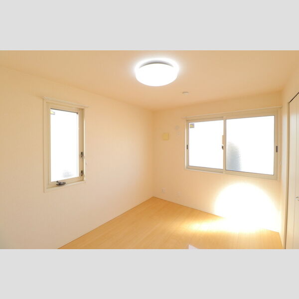 ウィット吉川　A 洋室