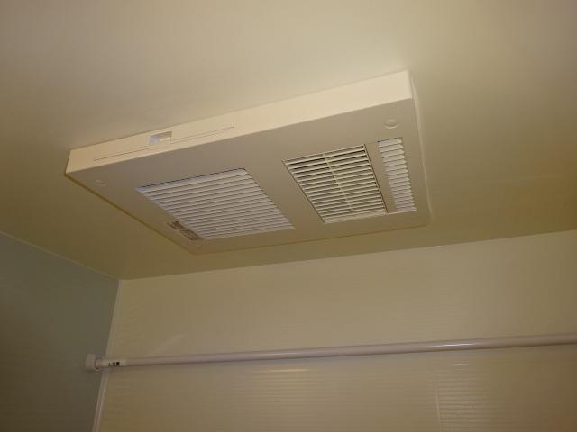 エクセレントＹＫⅡ101号室 浴室乾燥機