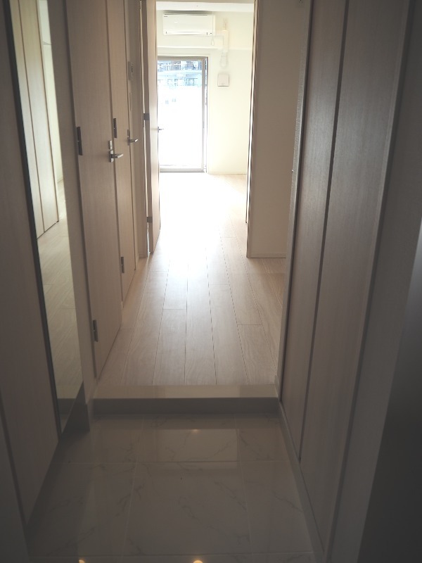 クレイシア赤羽2階 玄関