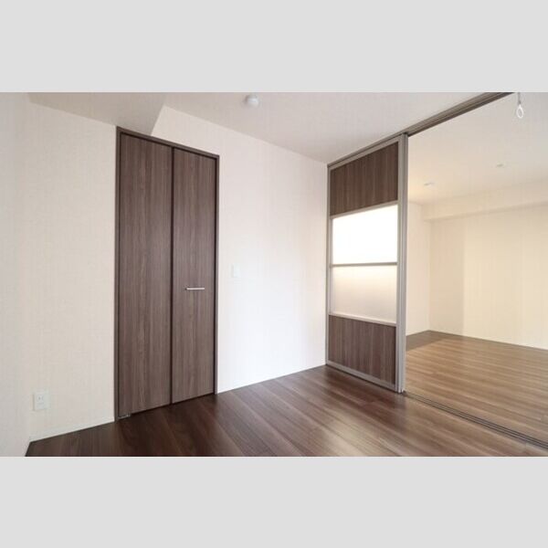 ハイクレスト102号室 洋室　4.5帖