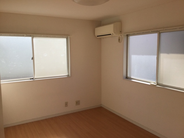 メゾンクリーク上北沢 リビング