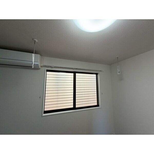 ベレガンス流山松ヶ丘Ⅱ0102号室 バルコニー