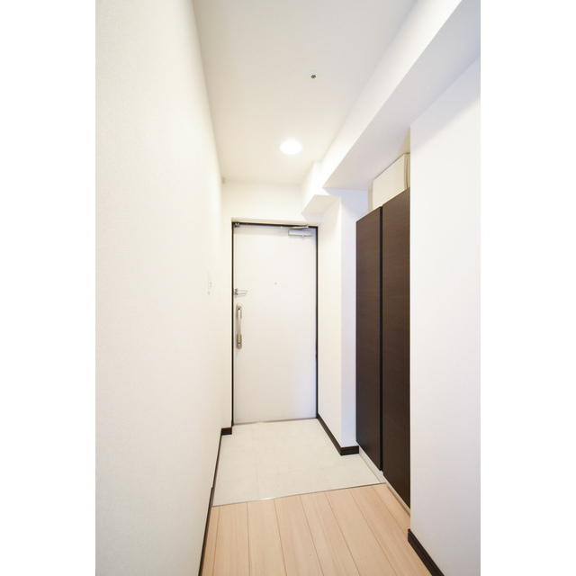 ＧＥＮＯＶＩＡお花茶屋ｓｋｙｇａｒｄｅｎ1303号室 玄関