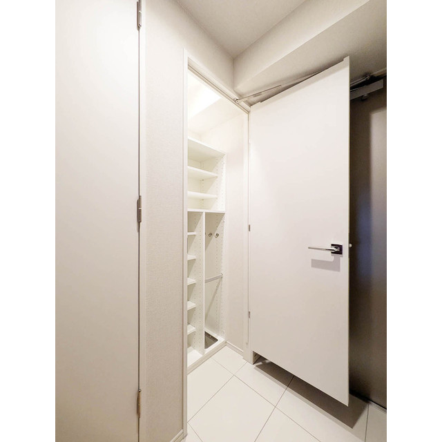ACP Residence 錦糸町0302号室 靴箱