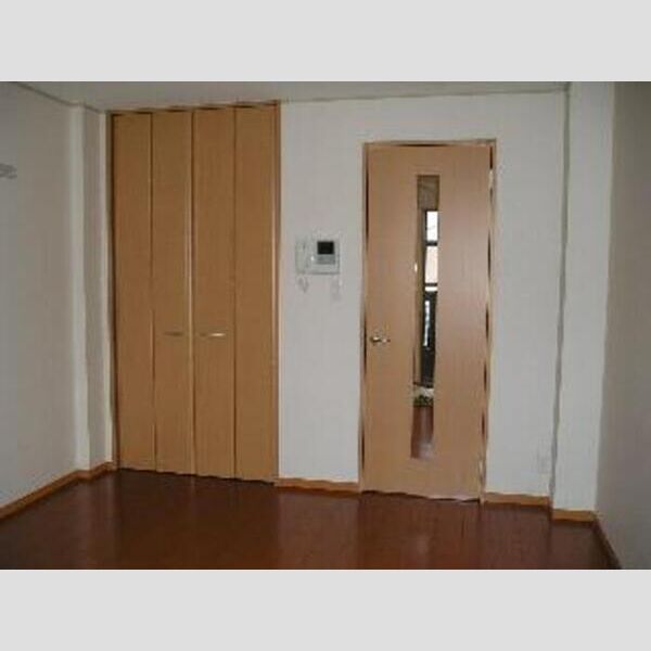 アトリオ トモ　壱番館202号室 202号室洋室