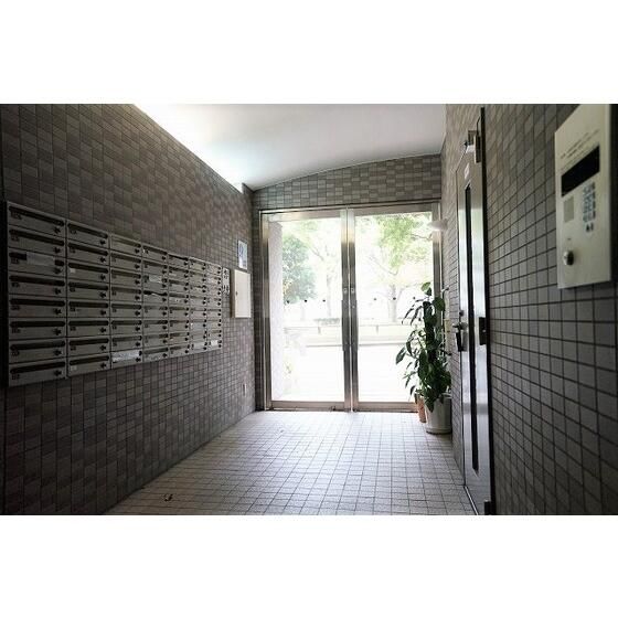 ＹＡＹＯＩ　ＣＯＵＲＴ906号室 エントランス