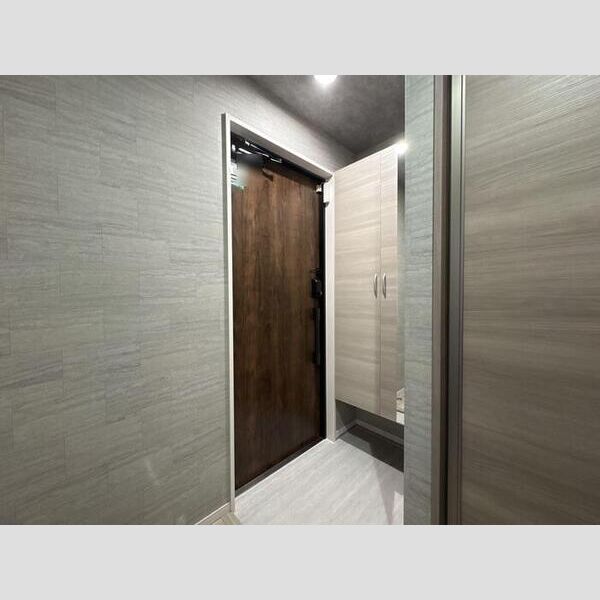 オードリーコート303号室 玄関