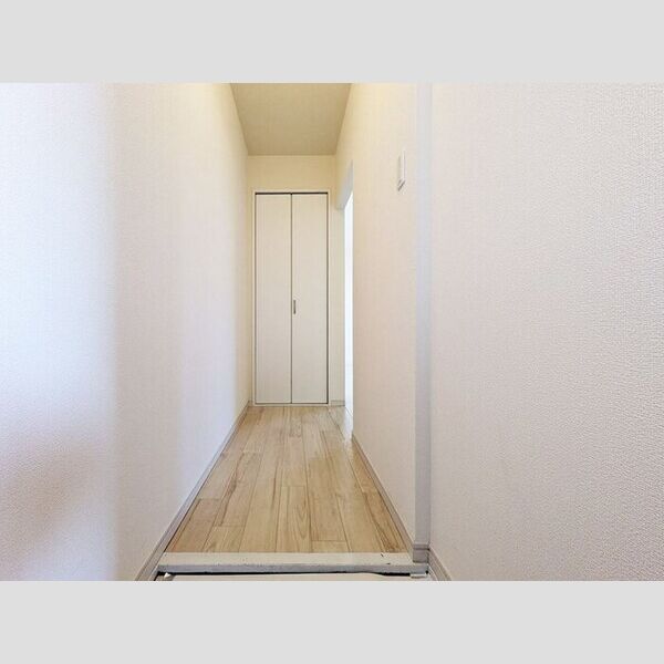 サンボナール　J202号室 玄関