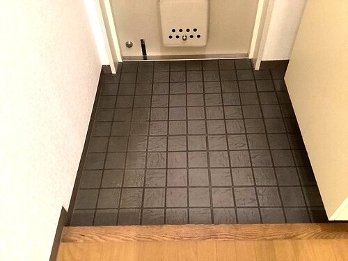 ライオンズマンションかしわ台 玄関