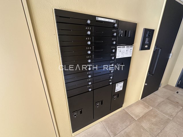 ＧＲＡＮ ＰＡＳＥＯ 島津山Ｗｅｓｔ3階 24時間対応の宅配ボックス