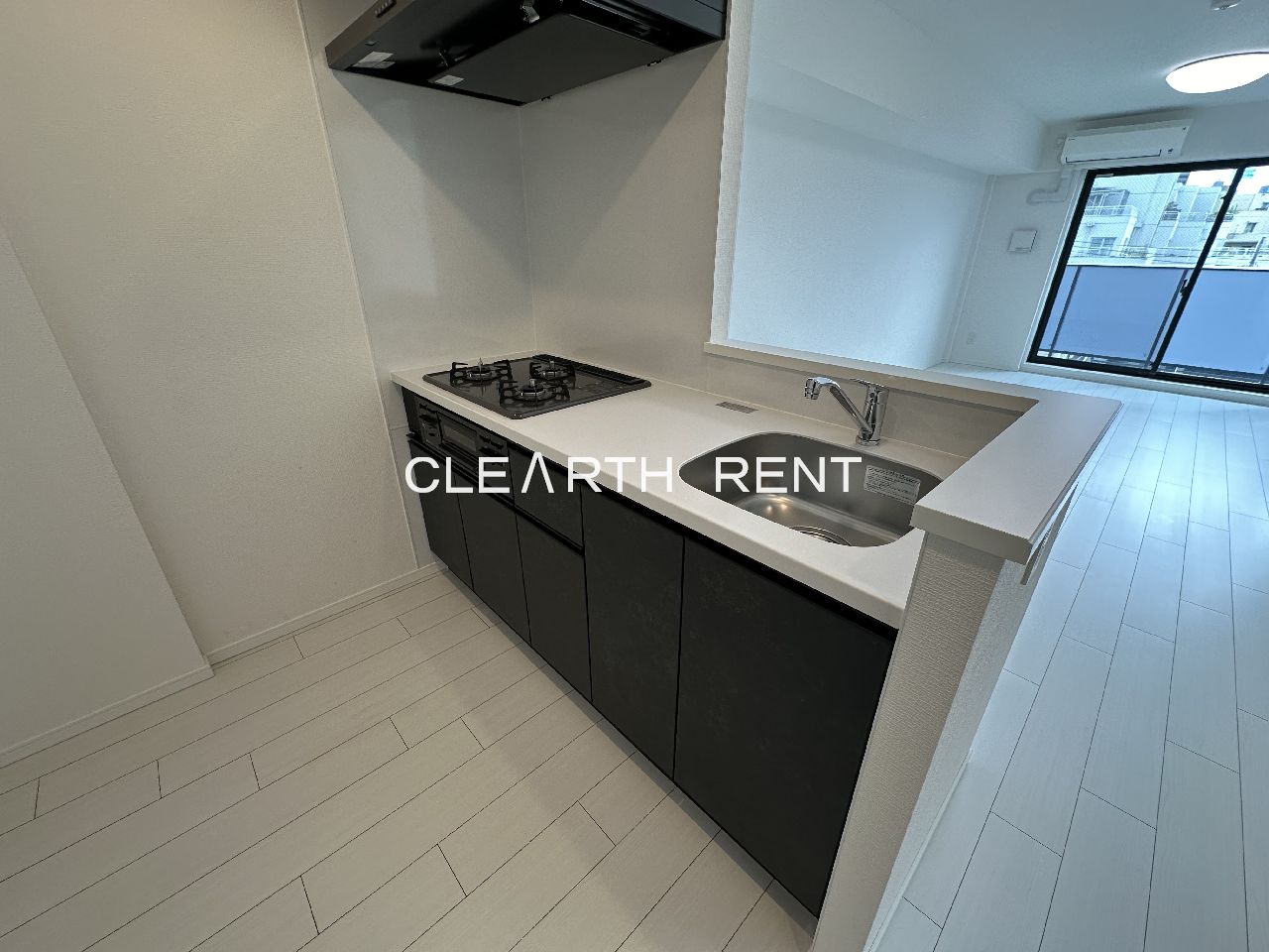 ＧＲＡＮ ＰＡＳＥＯ三宿3階 グリル付き３口システムキッチン