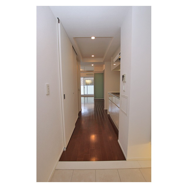 ドゥーエ日本橋浜町 玄関