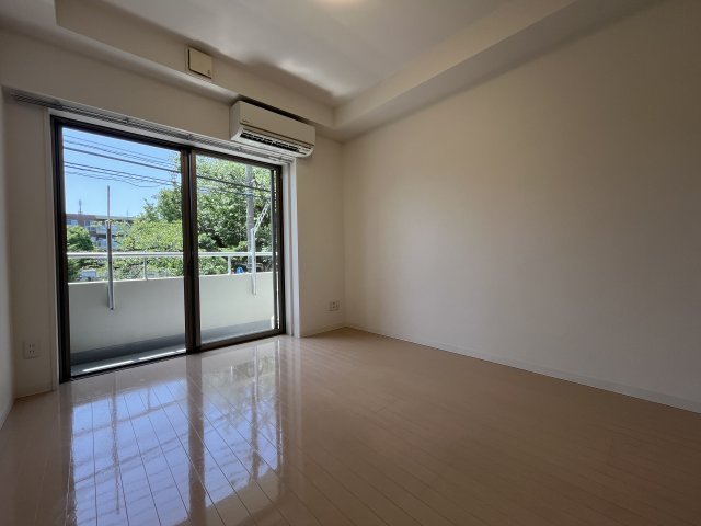 ガーデン豊玉 リビング