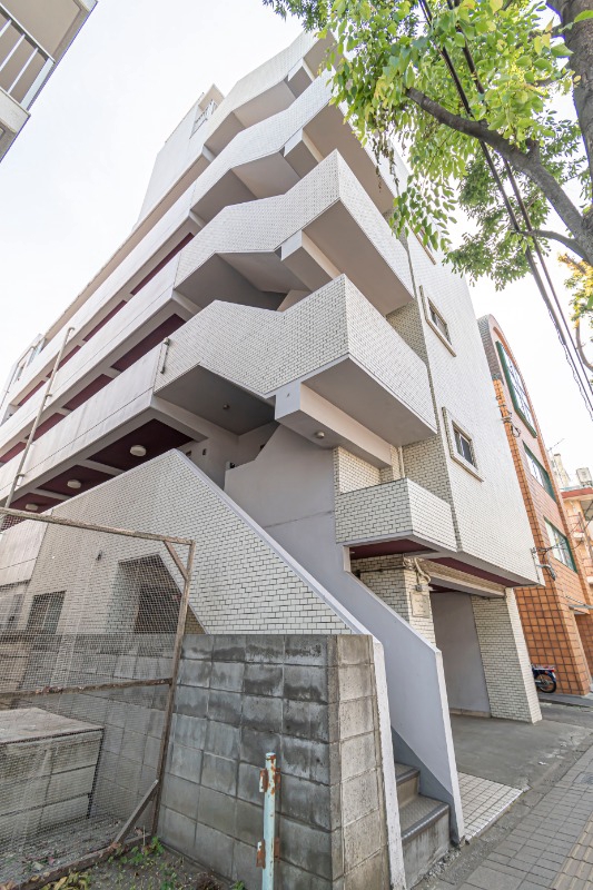 JLBグランエクリュ調布2階 外観