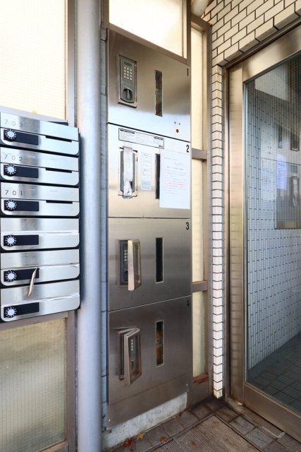 日興パレス田園調布第27階 宅配ボックス
