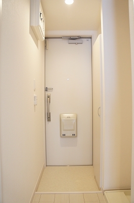 リブリ・マシェリ 玄関