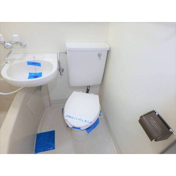 アンバサダー調布0306号室 トイレ