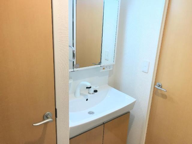 シルクネス101号室 洗面（イメージ）